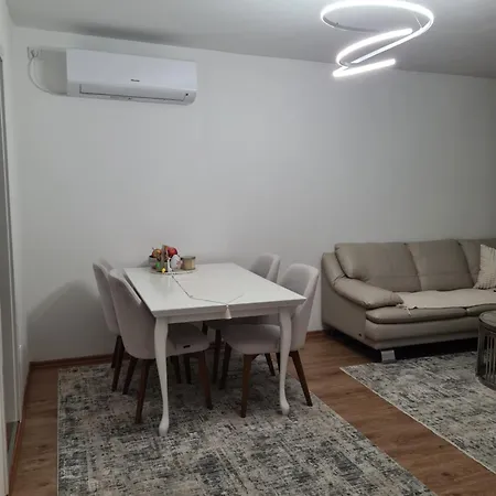Banovo Brdo Apartment Belgrade